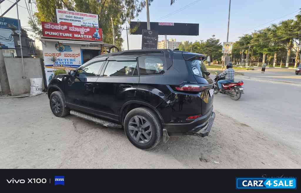 Oberon Black Tata Safari XZPLUSMT6S