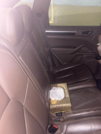 Porsche Cayenne PETROL