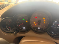 Porsche Cayenne PETROL