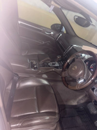Porsche Cayenne PETROL