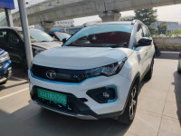 White Tata Nexon EV ZX plus