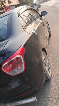 Black Hyundai Xcent SX