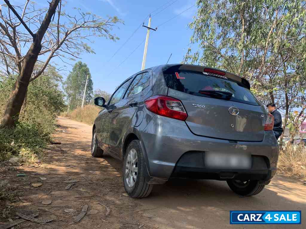 Tata Tiago XZ O Tata Tiago XZ O