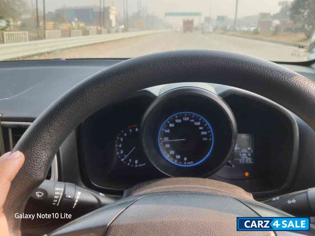 Denim Blue Hyundai Venue S 1.2 kappa