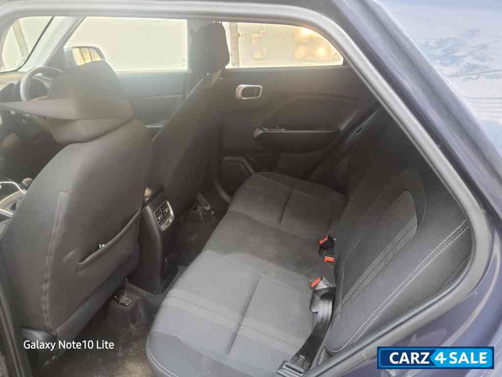 Denim Blue Hyundai Venue S 1.2 kappa