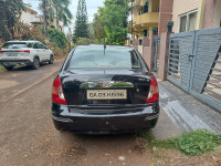 Black Hyundai Verna 1.6 VTVT