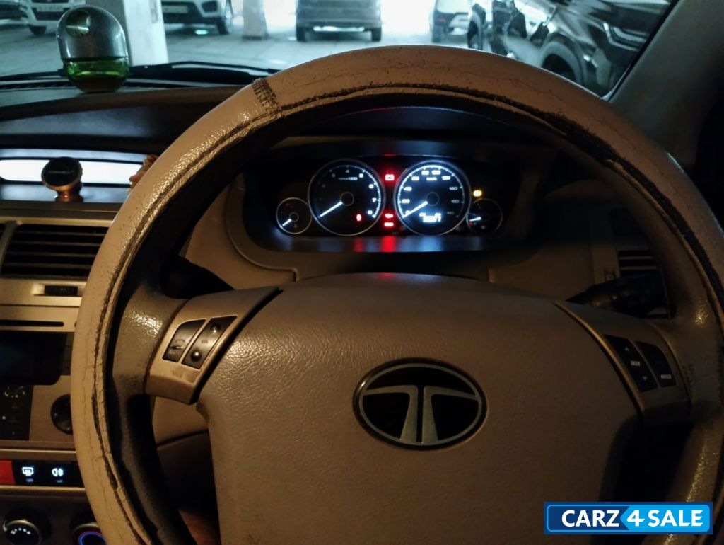 Satin Gold Tata Manza 1.4 Aura ABS Safire BS III