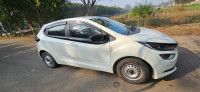 Tata Altroz XE 1.2 RHYTHM 2021 Model