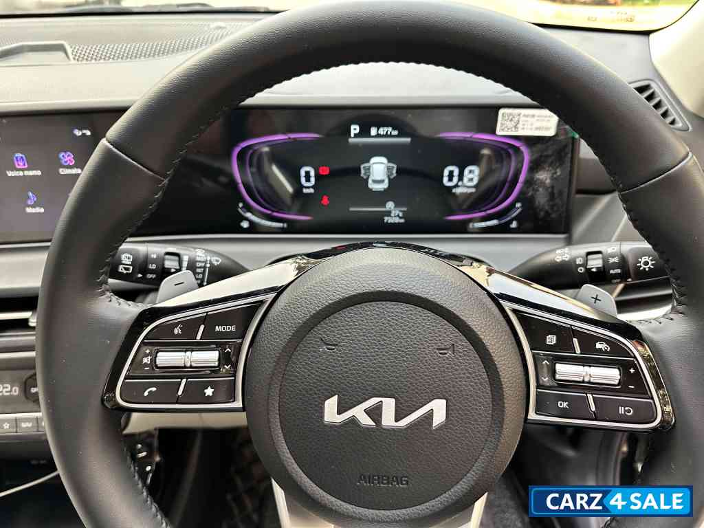 Black Kia Seltos HTX 1.5 IVT