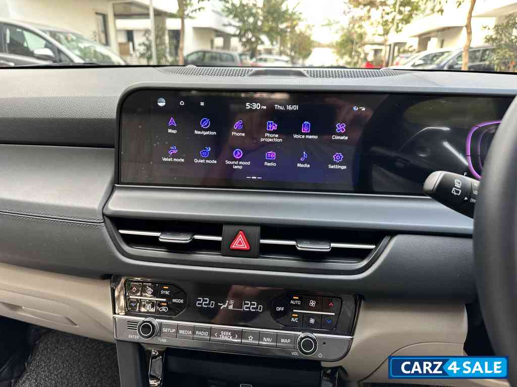 Black Kia Seltos HTX 1.5 IVT