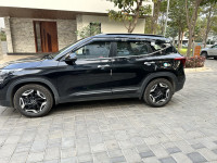 Black Kia Seltos HTX 1.5 IVT