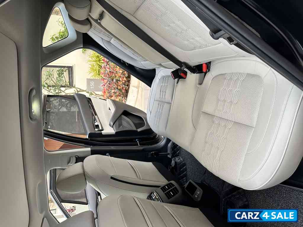 Black Kia Seltos HTX 1.5 IVT