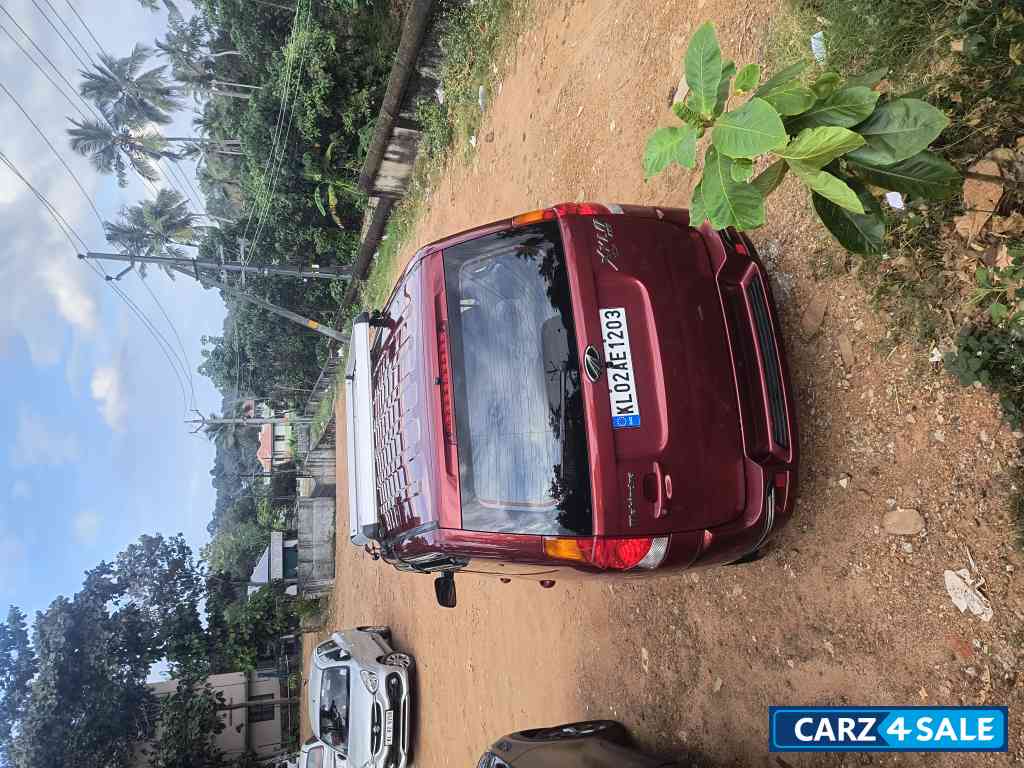 T-red Mahindra Xylo E8, ABS