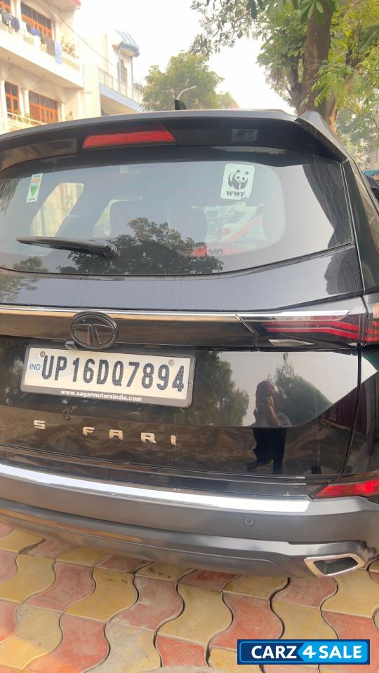 Tata Safari XZ+ Red Dark Edition Tata Safari XZ+ Red Dark Edition