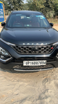 Tata Safari XZ+ Red Dark Edition