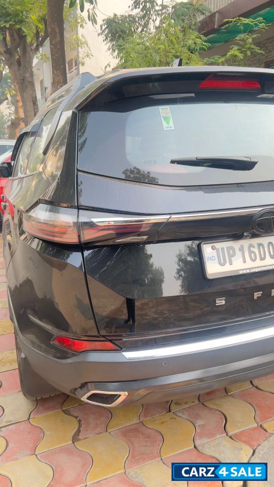 Tata Safari XZ+ Red Dark Edition Tata Safari XZ+ Red Dark Edition