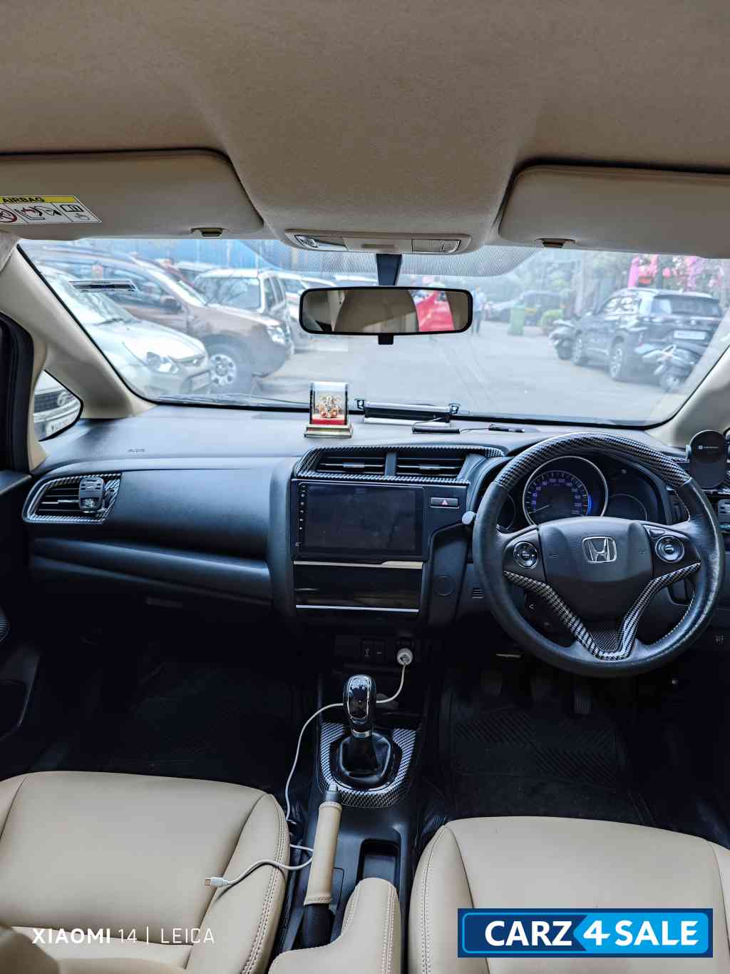 Golden Brown Honda Jazz V i-vtec BS6 2020 Petrol + CNG