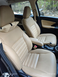 Golden Brown Honda Jazz V i-vtec BS6 2020 Petrol + CNG