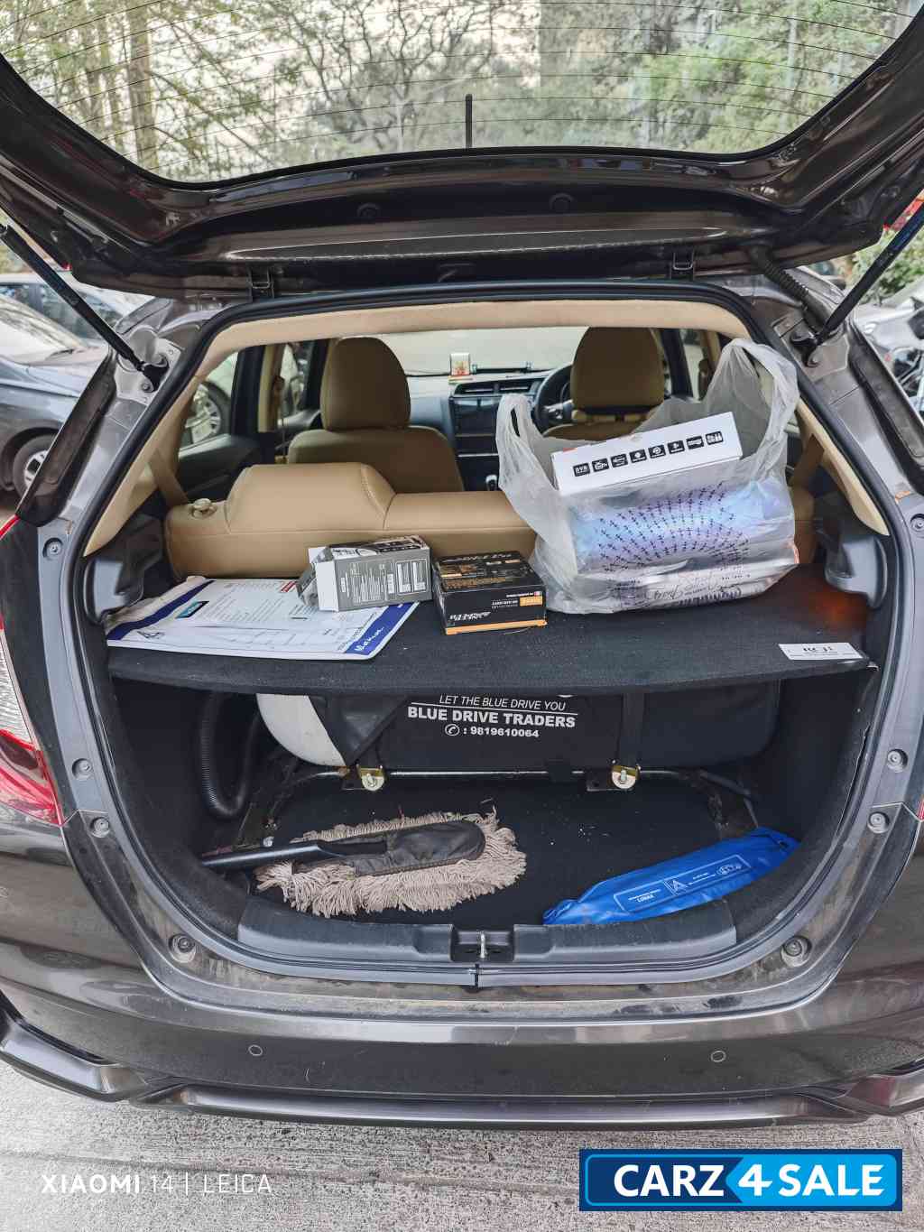 Golden Brown Honda Jazz V i-vtec BS6 2020 Petrol + CNG