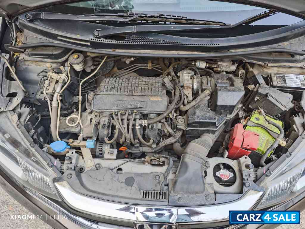 Golden Brown Honda Jazz V i-vtec BS6 2020 Petrol + CNG