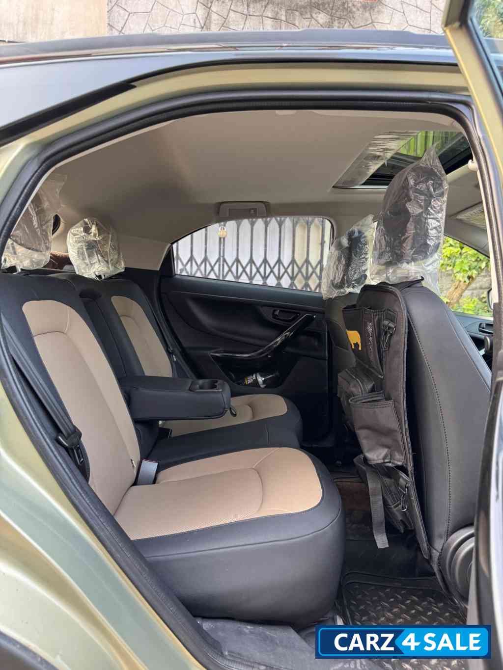 Grassland Beige Tata Nexon Kaziranga AMT Petrol