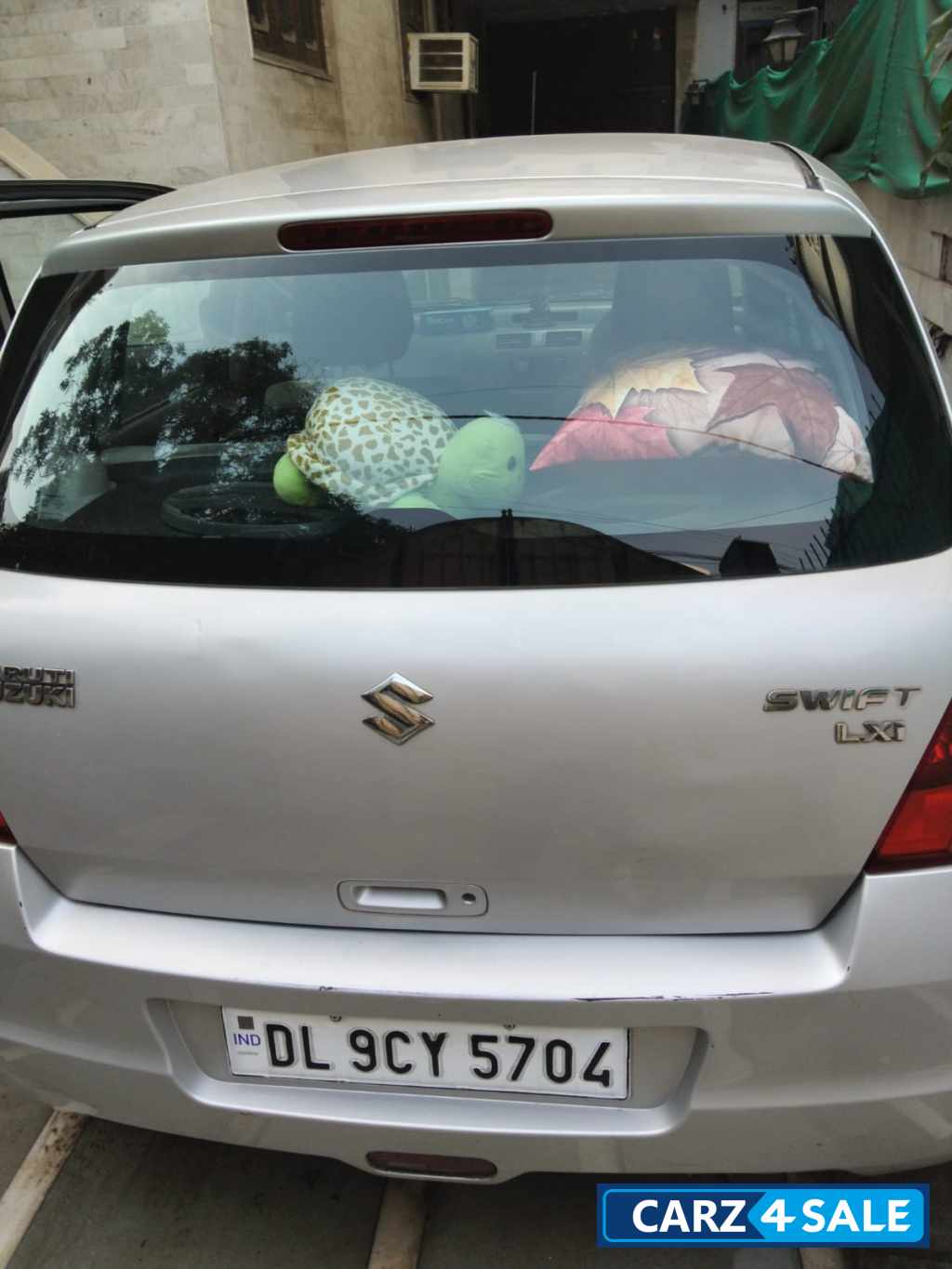 Maruti Suzuki Swift LXI
