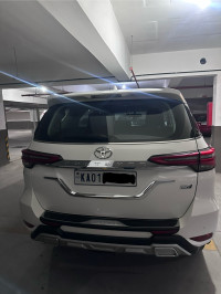 Toyota Fortuner 4x4 AT Diesel