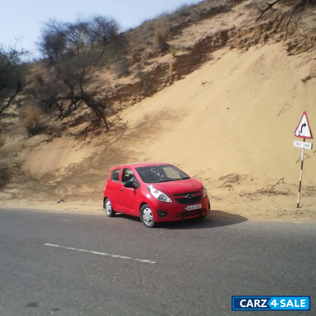 Super Red Chevrolet Beat ls petrol