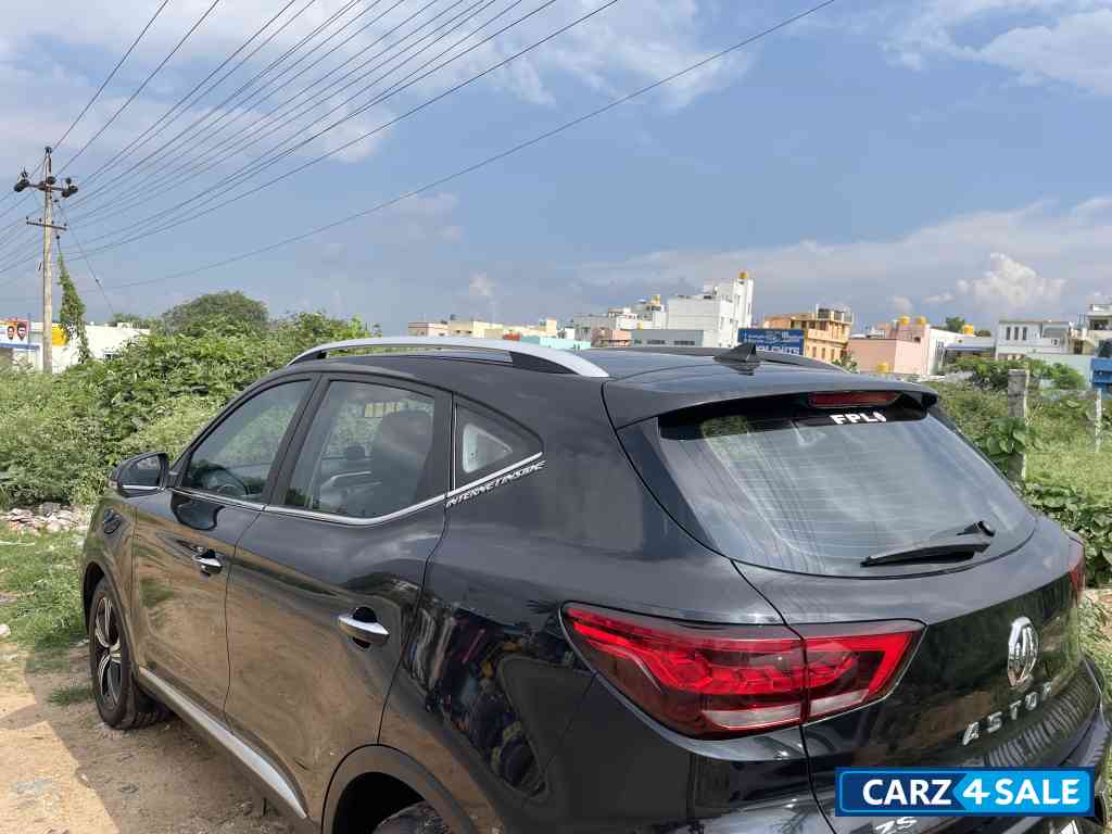 MG Astor Sharp 1.5 MG Astor Sharp 1.5