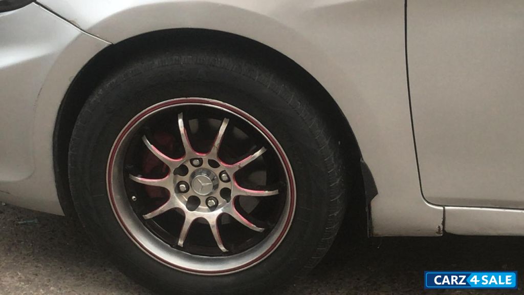 Hyundai Verna Fluid 1.6