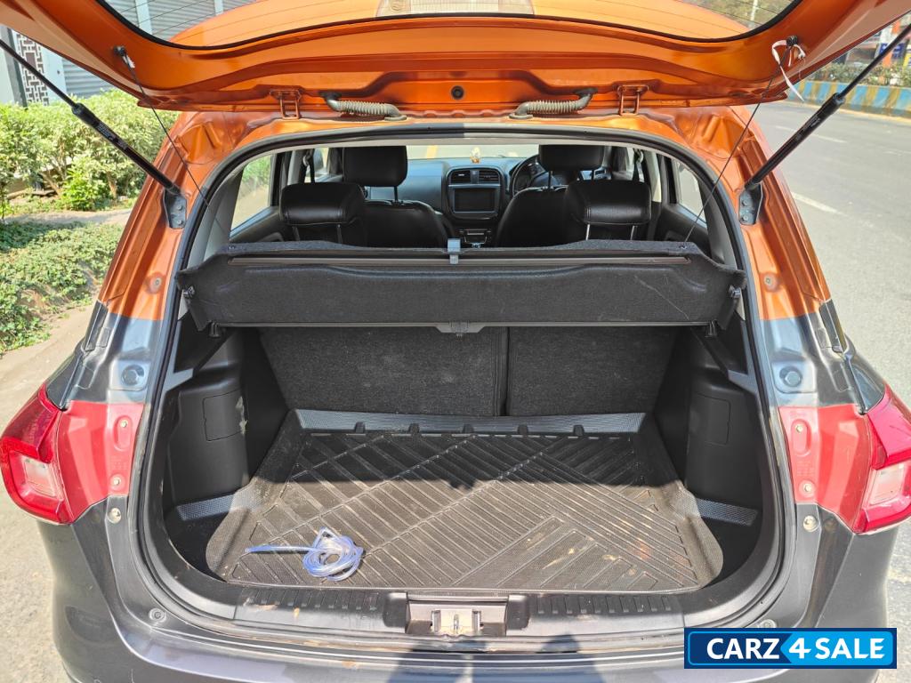 Autumn Orange & Granite Grey Maruti Suzuki Vitara Brezza ZXi plus Dual Tone