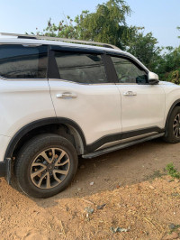 Mahindra Scorpio scorpio n z8l 7str diesel  automatic 4x2