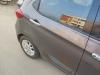 Metalic Silver Tata Tiago XZ
