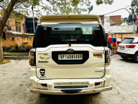White Mahindra Scorpio S10