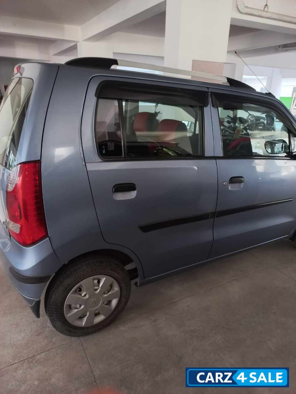 Maruti Suzuki Wagon R LXI Petrol and CNG