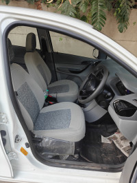 White Tata Tigor XZ Plus