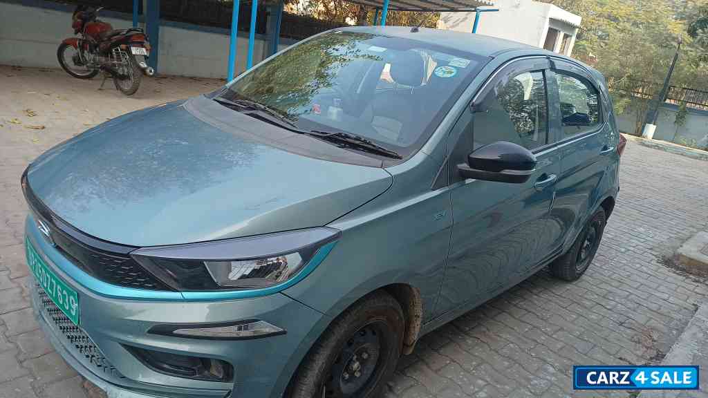 Tata Tiago XT LR