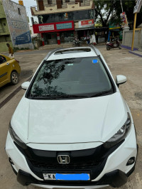 Pearl White Honda WR-V 1.5 VX i-Dtec
