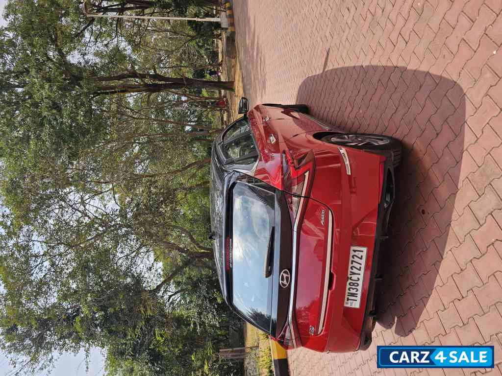 Hyundai i20 ASTA (O) DUAL TONE 1.2 MT