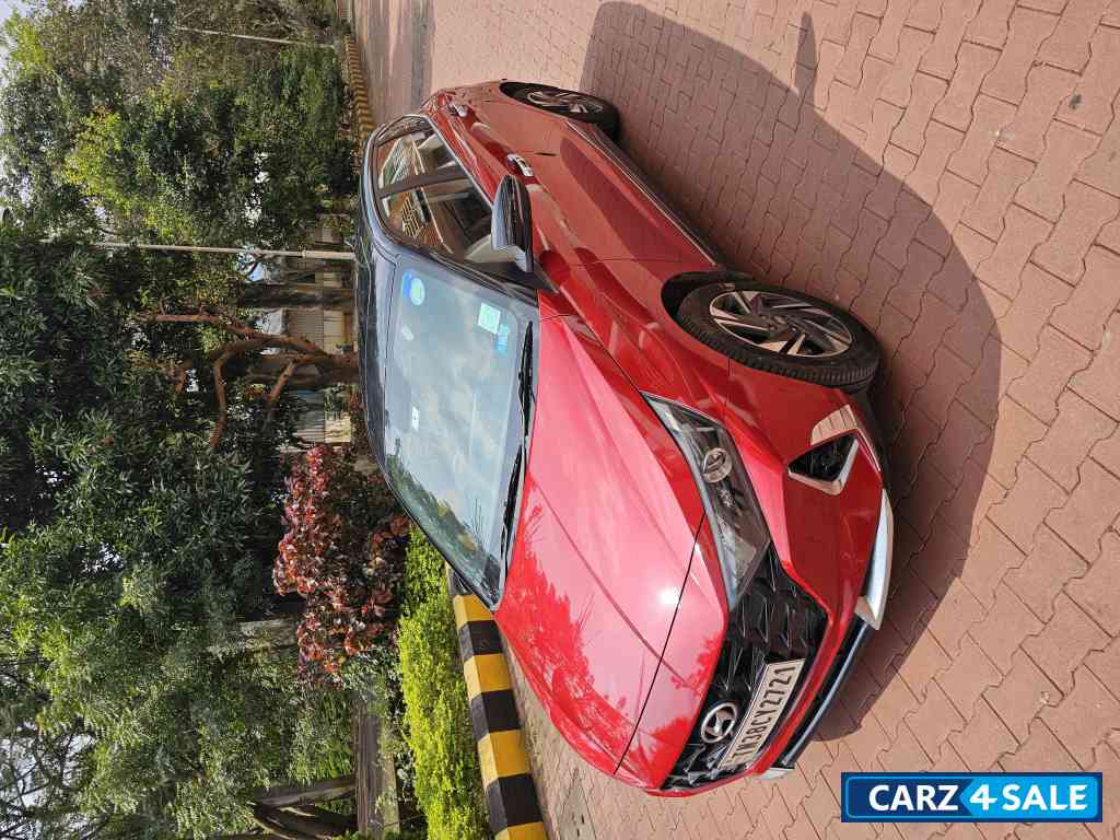 Hyundai i20 ASTA (O) DUAL TONE 1.2 MT