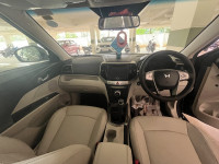 Mahindra XUV300 1.2 petrolW8 Optional Manual 2023 Model