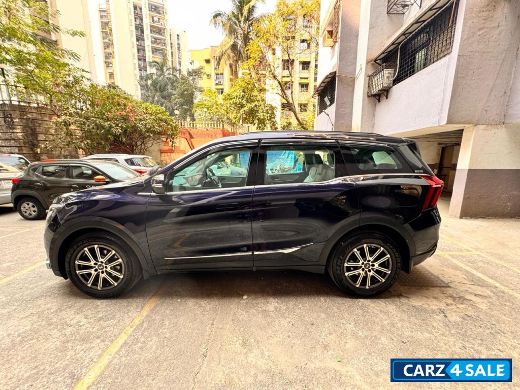 Mahindra XUV700 AX7 Diesel AT