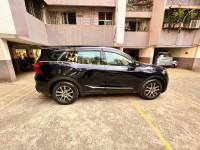 Mahindra XUV700 AX7 Diesel AT
