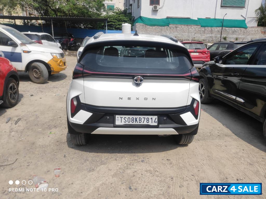 Tata Nexon Creative plus manual