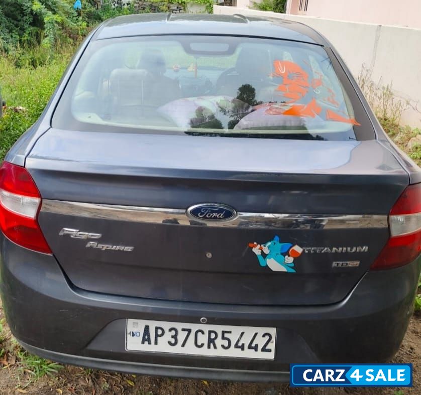 Smoke Grey Ford Figo Ford Figo Aspire 1.5TDCI DIESEL TITANIUMMT BSIV