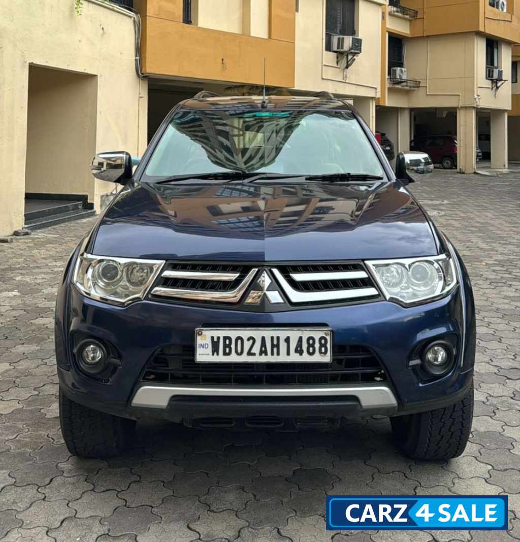 Mitsubishi Pajero Sports AT