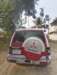 Mitsubishi Pajero Sfx