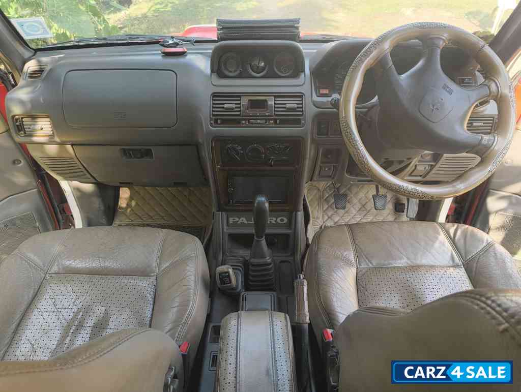 Mitsubishi Pajero Sfx