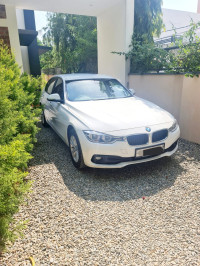 BMW 3-Series Prestige