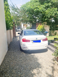 BMW 3-Series Prestige